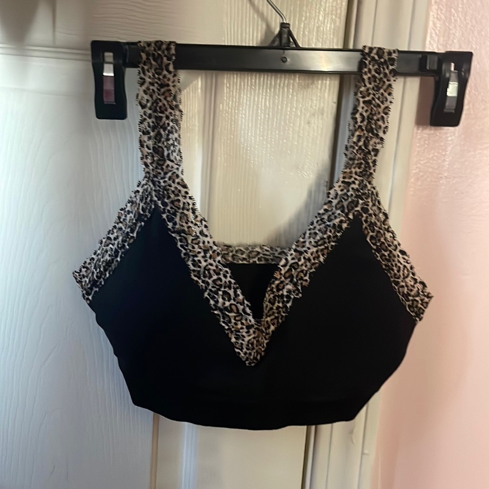 black crop top with cheetah print lace